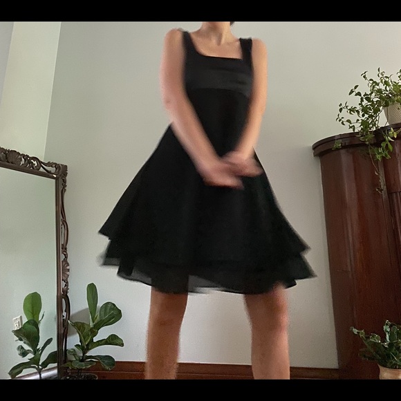 VINTAGE BLACK DRESS - Picture 7 of 7